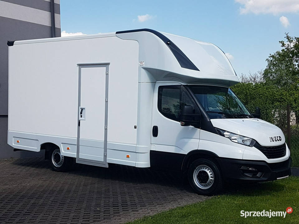 Iveco Daily KONTENER NISKOPODŁOGOWY 444x223x242 68061km Poręba