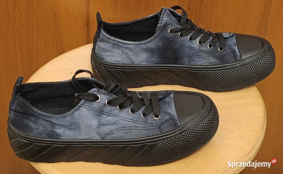 Damskie buty trampki marki GOFC 40 Obuwie sportowe Siedlce