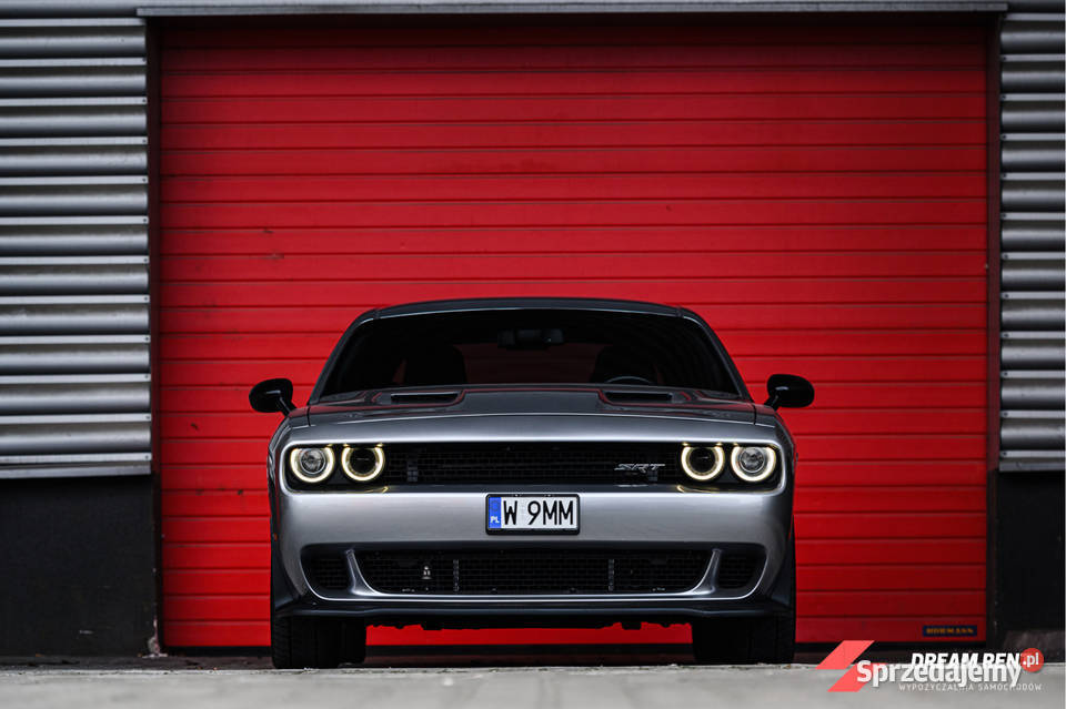 Wynajem Wypożyczalnia Dodge Challenger 5 7l V8 Srt Body Kit Warszawa