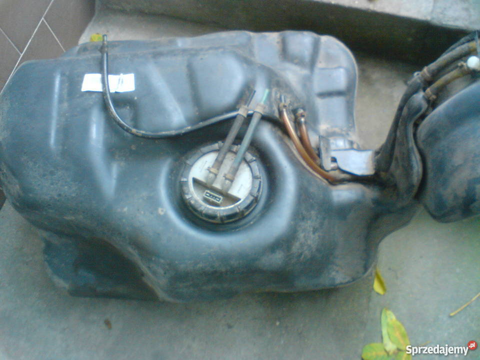 VW Passat B4 Combi 1995 zbiornik paliwa Części mazowieckie Garwolin