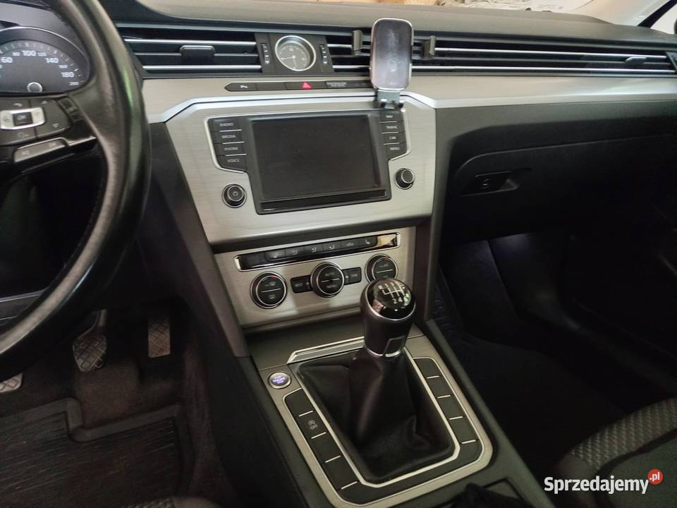 Volkswagen Passat B8 14 TSI Salon Polska czujnik parkowania Żary sprzedam