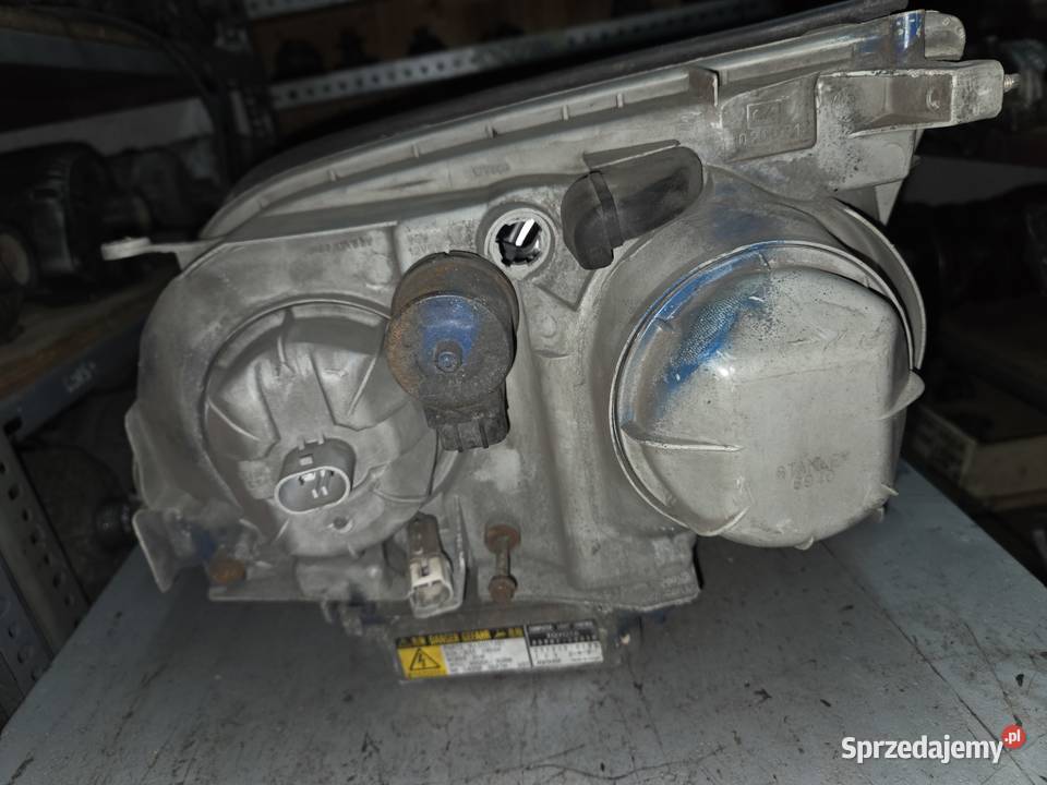 Lampy przednie Xenon Lexus LS 400 sprzedam