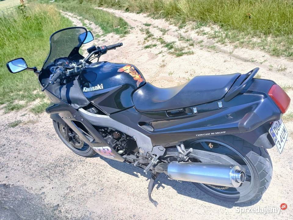 Kawasaki ZZR 1100 niski przebieg druga na części Środa Śląska