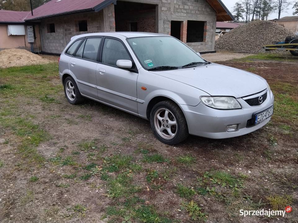 Mazda 323f BJ 15 16v2001 Stan blacharski W 323F 323F Zgierz