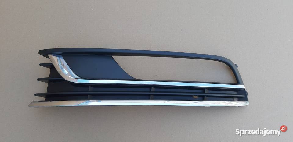 VW PASSAT B7 KRATKA ZDERZAKA HALOGENY LEWA CHROM Bieleń