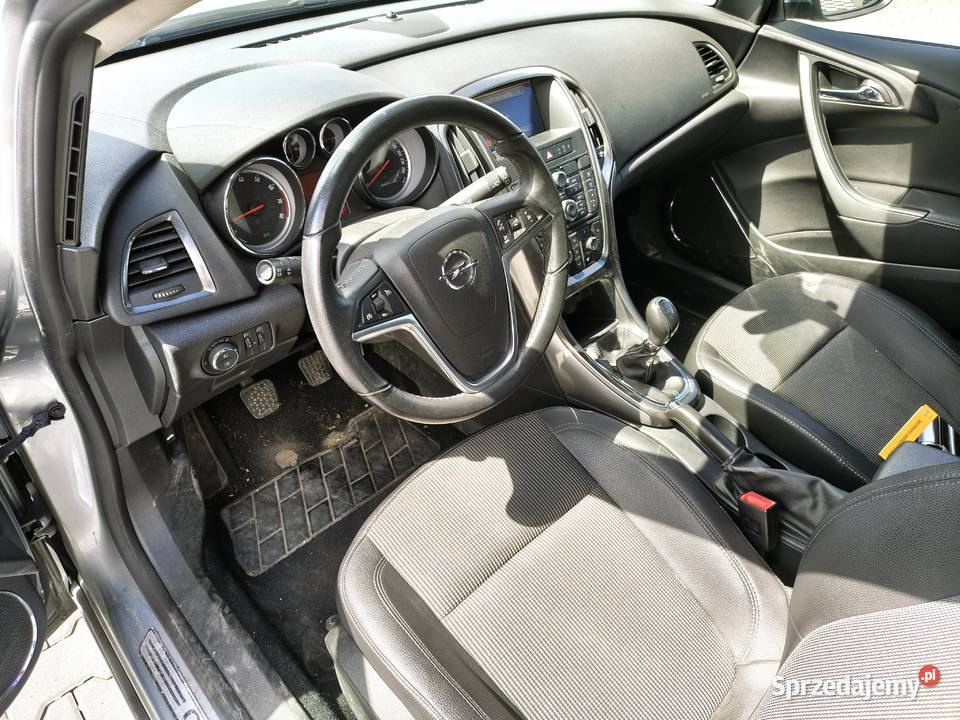 Opel Astra Sport Tourer NISKI PRZEBIEG Okazyjna wielofunkcyjna kierownica Zarszyn