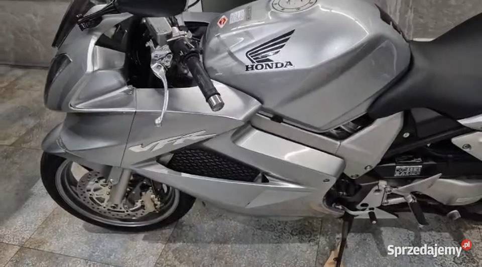 Honda VFR 800 800cm3 dolnośląskie Bolesławiec