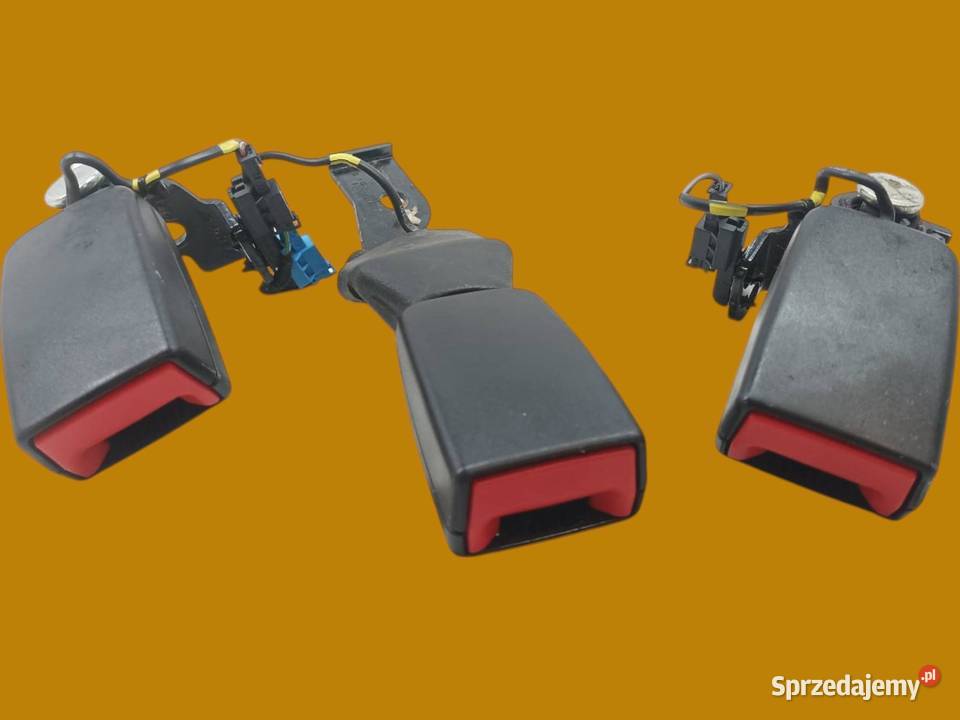 ZAPINKA PASA BEZPIECZEŃSTWA TYŁ KANAPY KPL sprzedam