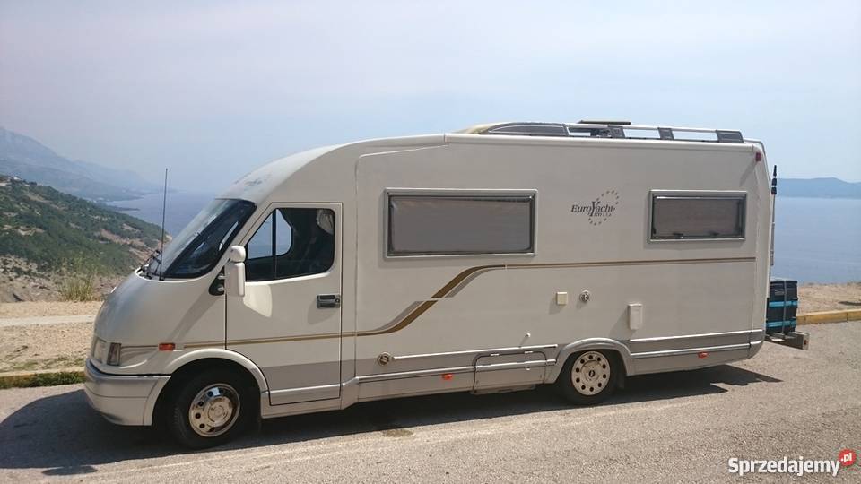 Kamper Samochód campingowy Mobilvetta 170lx Iveco 2,8TD