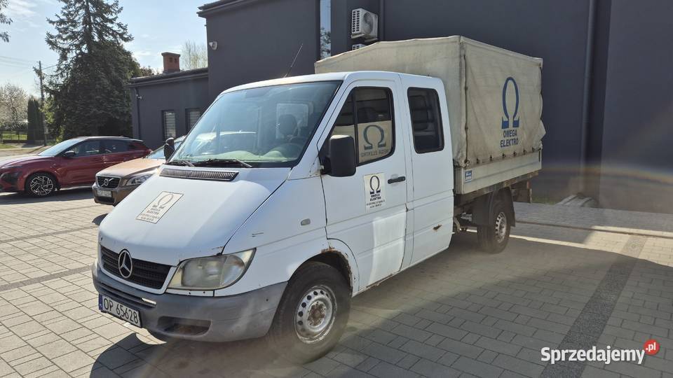 MERCEDES SPRINTER 313 CDI DOKA 7 osob 2004 Rok produkcji 2004 śląskie Częstochowa