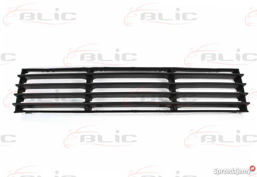 ATRAPA ZDERZAKA PRZÓD ŚRODEK VW PASSAT 11000105 Karoseria Pruszków