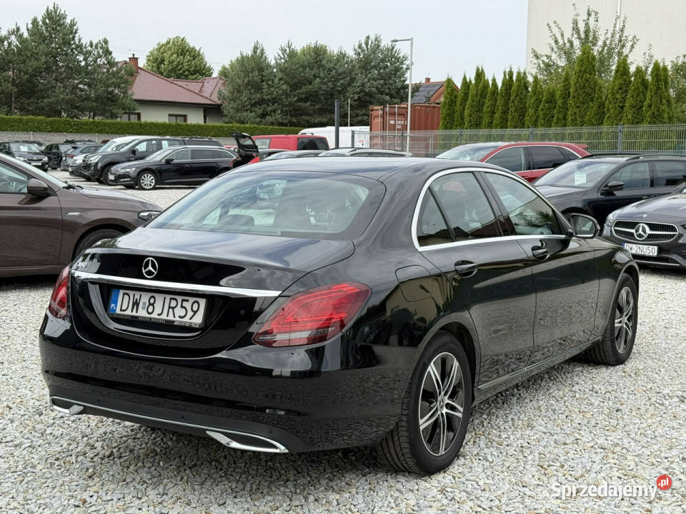 Mercedes C 180 FL 15 16V Turbo 156 salon Wrocław