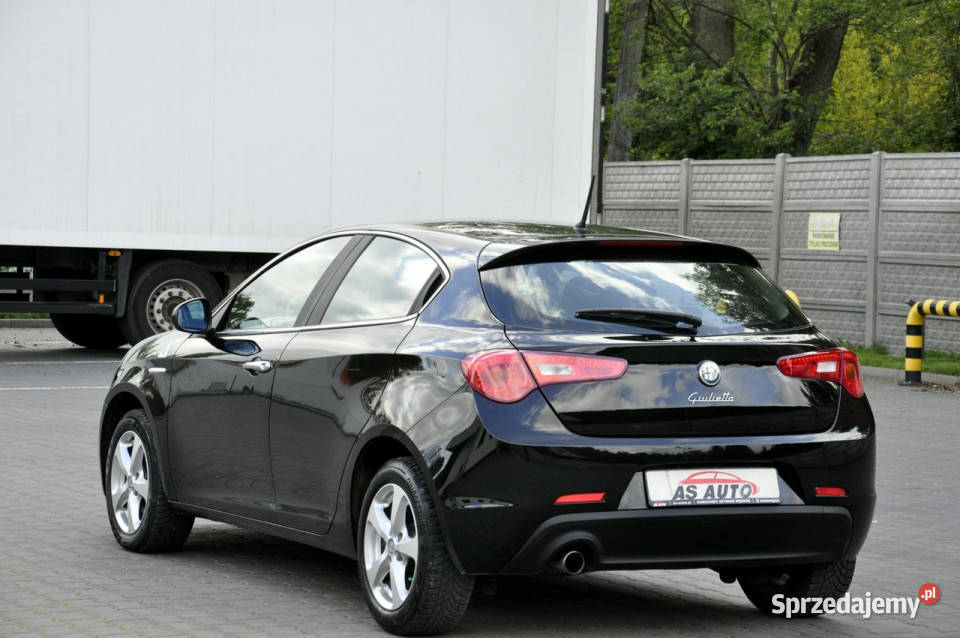 Alfa Romeo Giulietta 14TB aluminiowe felgi Giulietta Węgrów
