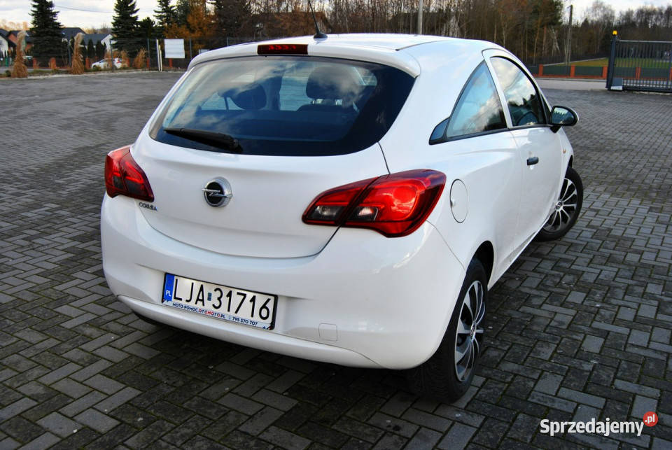 Opel Corsa 12 benzyna Zarejestrowany 2 SZTUKI gniazdo SD lubelskie Modliborzyce