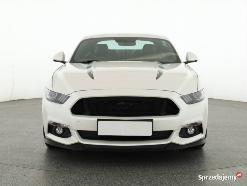 Ford Mustang GT V8 50 biały