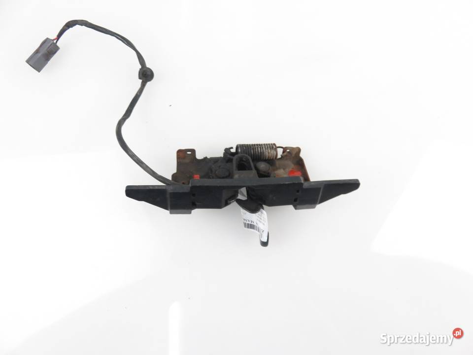 ZAMEK MASKI MAZDA CX7 osobowe sprzedam