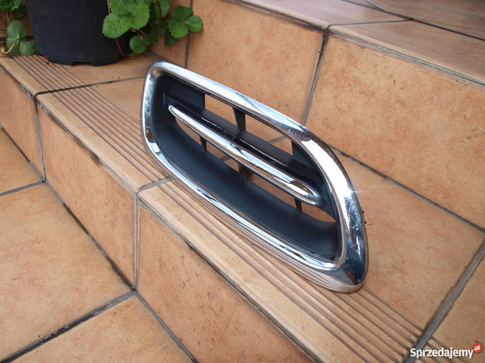 Nissan Micra grill chrom atrapa przód prawa 2000 wielkopolskie Kalisz sprzedam