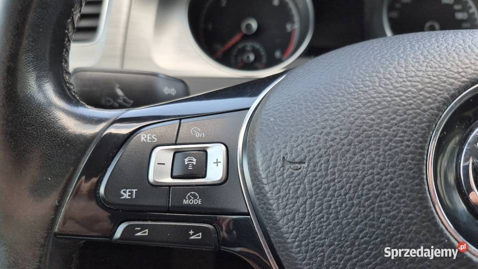 Volkswagen Golf 7 16 diesel 2017 radary aktywny Hatchback Stargard