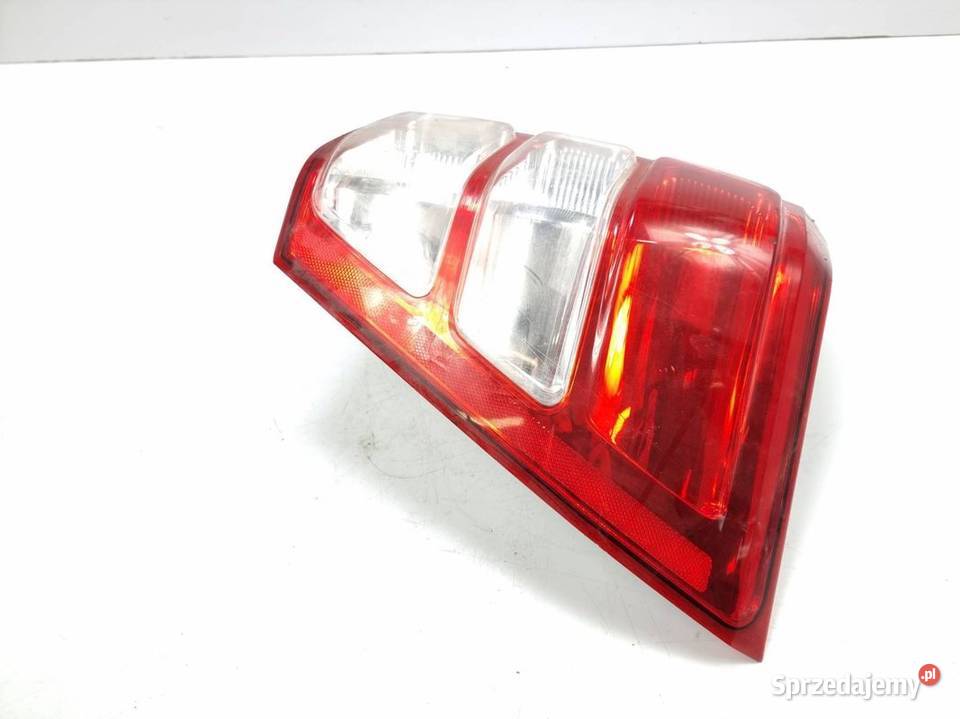 LAMPA PRAWA TYŁ SUZUKI GRAND VITARA II osobowe Lipno