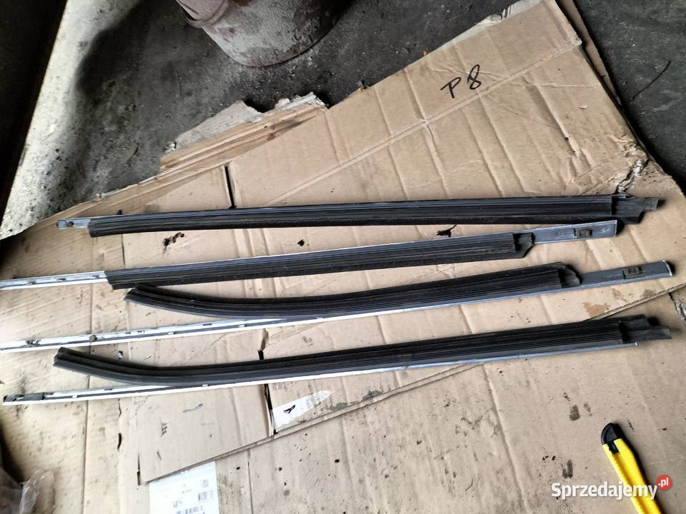 LISTWA BOCZNA SZYBY DRZWI FORD MONDEO MK3 listwy boczne Kamień-Kolonia