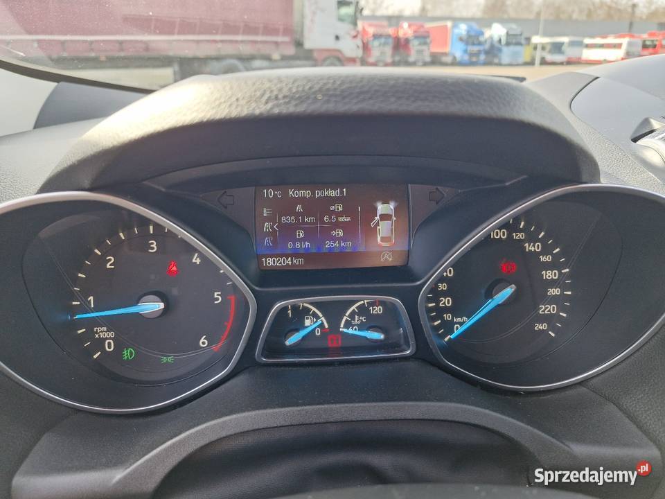 Sprzedam ładnego Forda Kuge 2018 15 diesel Rok produkcji 2018 kujawsko-pomorskie Radziejów