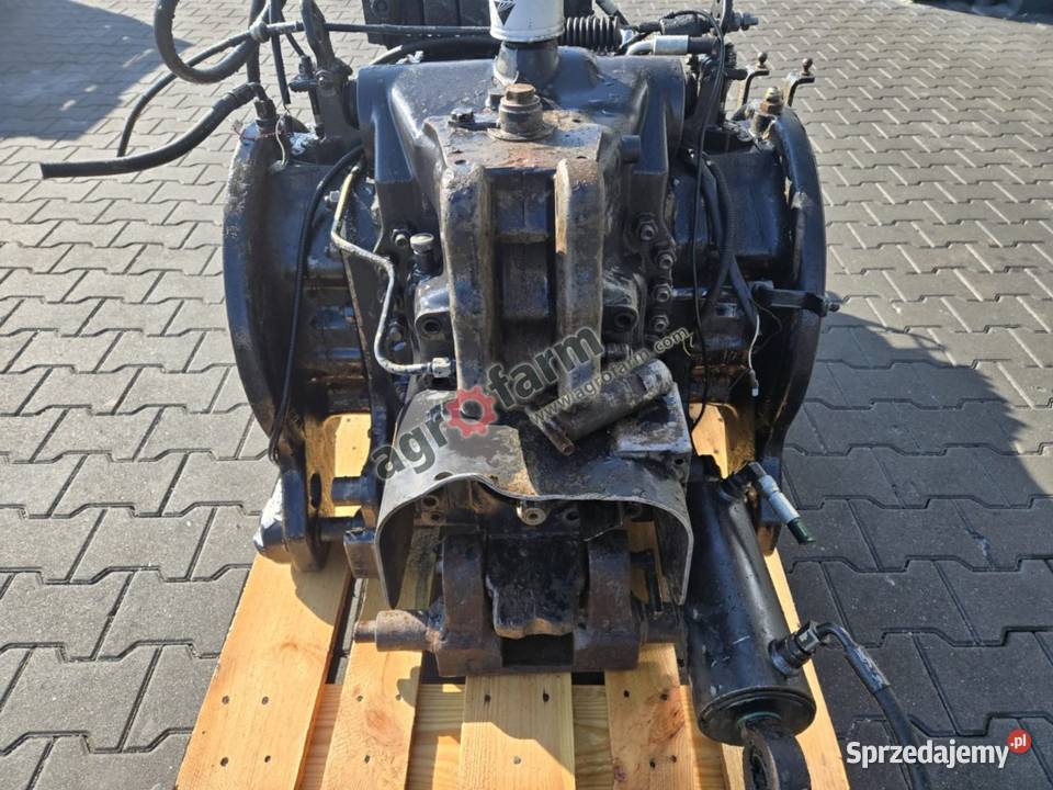 Skrzynia biegów most tylny Valtra T171 T191 Skrzynia biegów Byków sprzedam