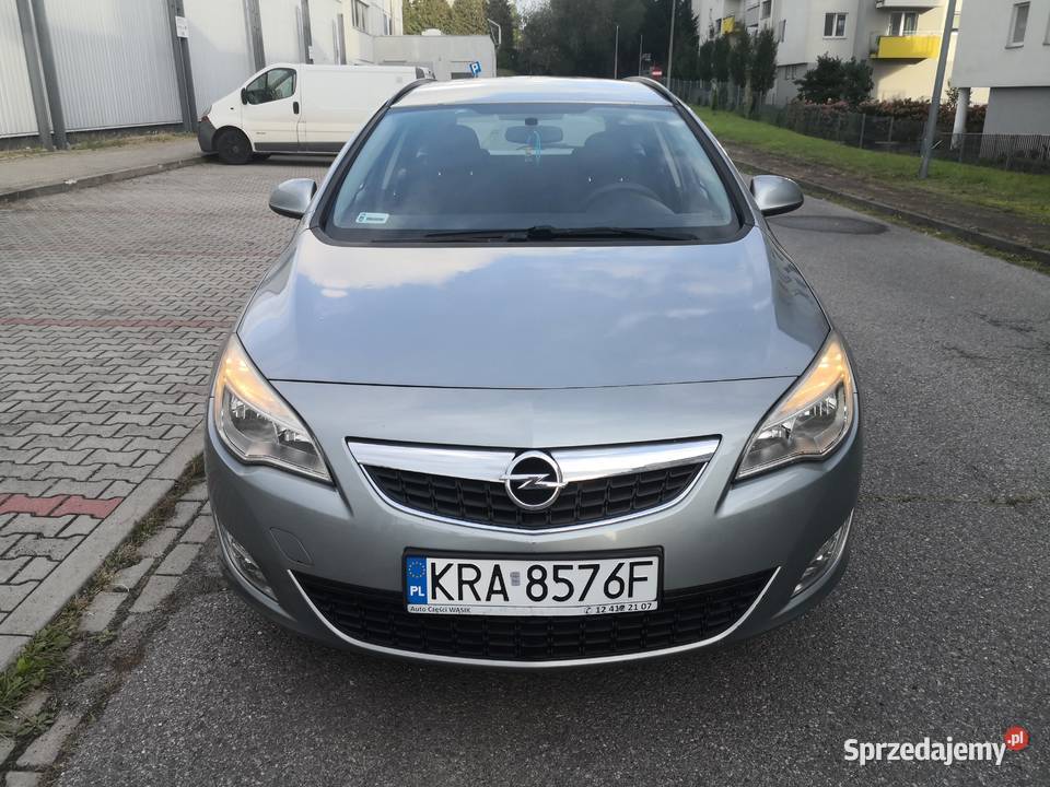 Opel Astra 17 CDTI kombi gniazdo USB małopolskie Kraków