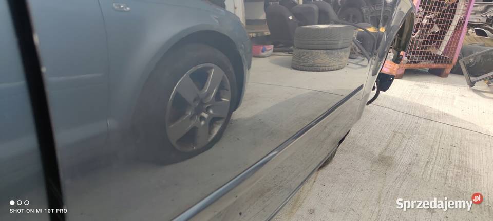 DRZWI PRAWY PRZÓD AUDI A4 B7 LX7Z SEDAN KOMBI Przystajń