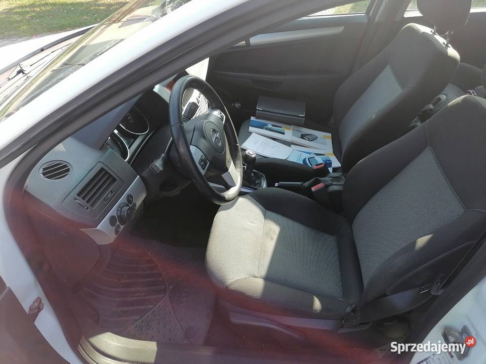 Sprzedam Opla Astra 150 koni 19 cdti 2009r nieuszkodzony Trzcianka
