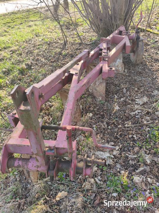 Pługi 4 Pozostałe Łopuszno