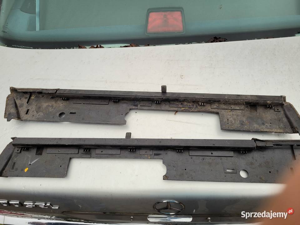 Parapet drzwi tylnych long BMW E32 z roletą Kielce