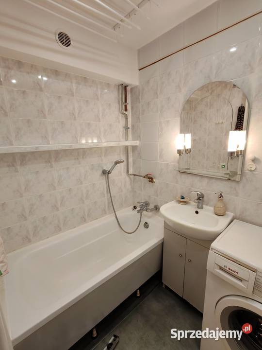 Do wynajęcia 2 pokojowe mieszkanie w Bieńczycach blok Kraków sprzedam