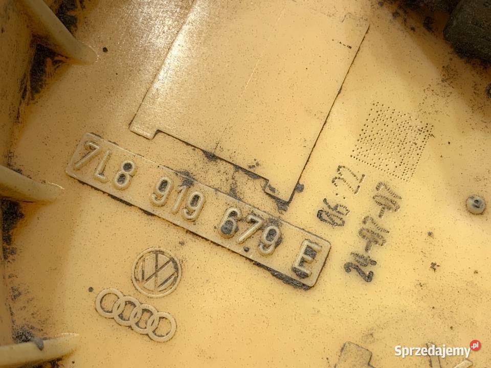 POMPA PALIWA AUDI Q7 4L 7L8919679E 30 233 0616