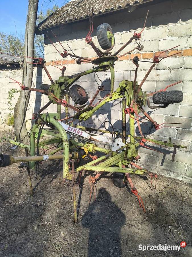 Claas Volto 740 przetrzasacz siana Zgrabiarki i przetrząsacze Nowa Brzeźnica sprzedam