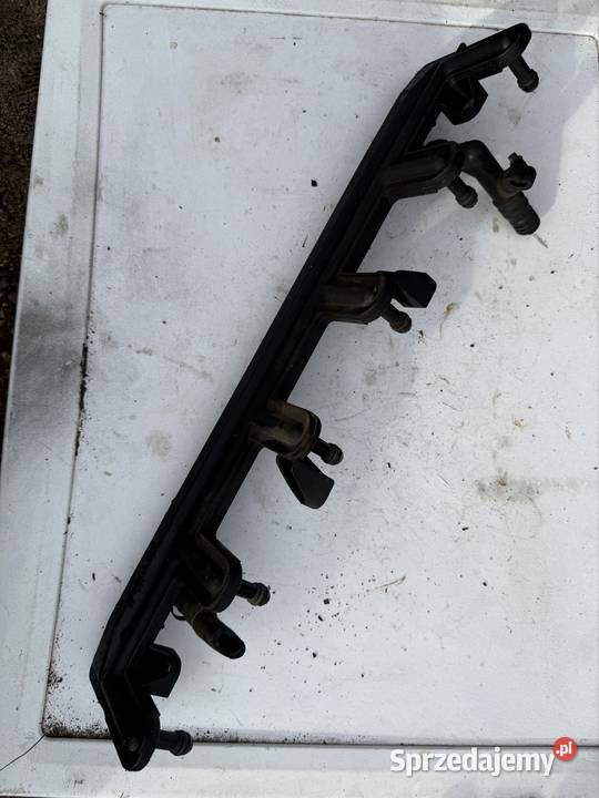 Rozdzielacz listwa wtryskowa BMW E46 M52TU Ostrów Wielkopolski sprzedam