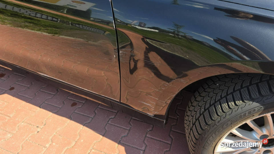 BMW 320 Lekko Uszkodzony Jeżdżący Sprawna Klima Karczew sprzedam