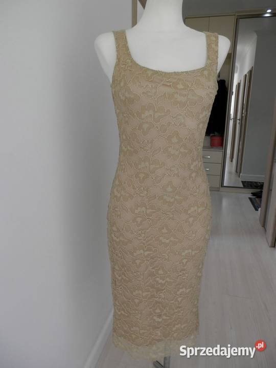 Sukienka Tiulowa Beżowa na Wesele Dopasowana Łomża