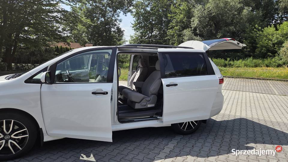 Toyota Sienna Super Stan Automat Gdów