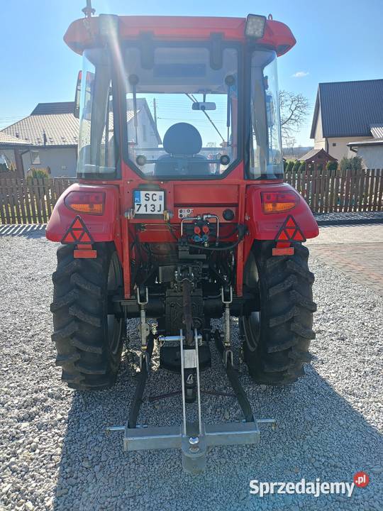 Ciągnik rolniczy dongfeng DF504G3