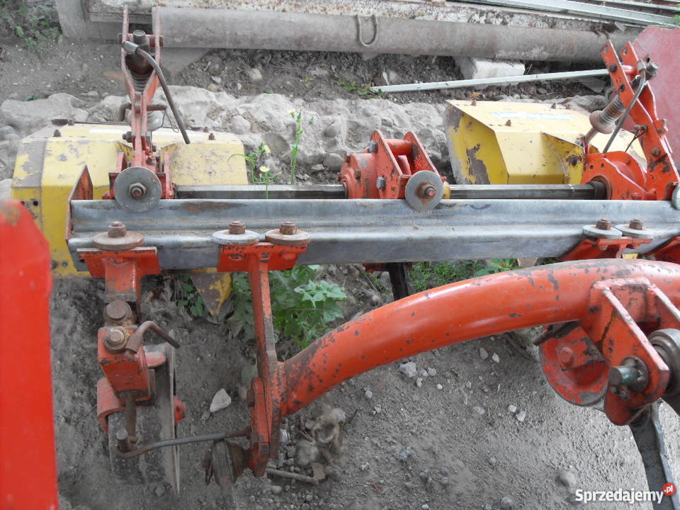 Glebogryzarka do truskawek sekcje międzyrzędowa Łaziska