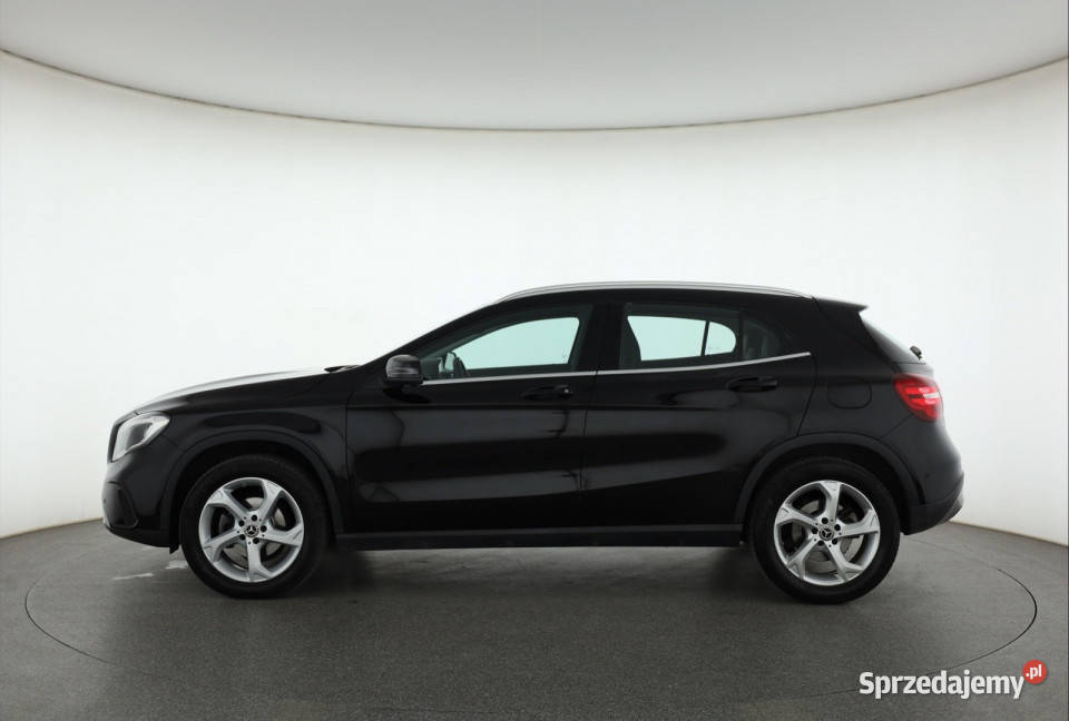 Mercedes GLA GLA 200 klimatyzacja Piaseczno