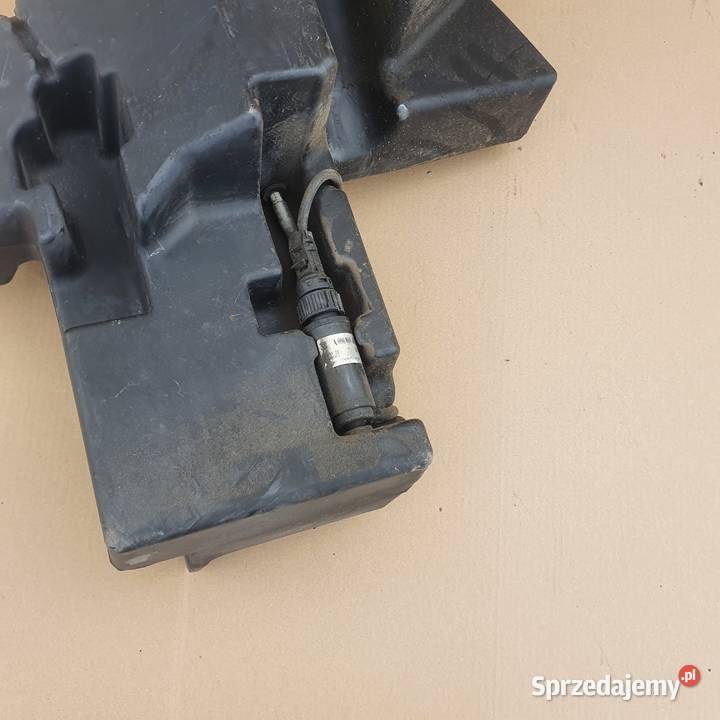 ACTROS MP4 ZBIORNICZEK PŁYNU SPRYSKIWACZY Bieleń