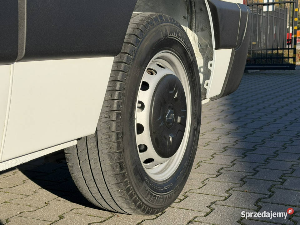 Renault Master 23 125 L2H2 Furgon Blaszak Mały 95000km Widełki