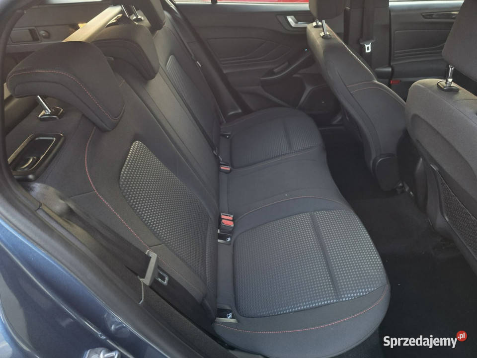Ford Focus STline 15 benzyna ŚLICZNY i zadbany podgrzewane fotele Ford Czarnków sprzedam