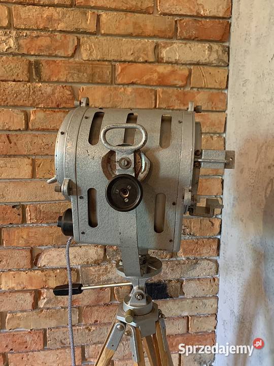 Lampa teatralna filmowa PRL LOFT LATA 5060 Komody Poznań sprzedam