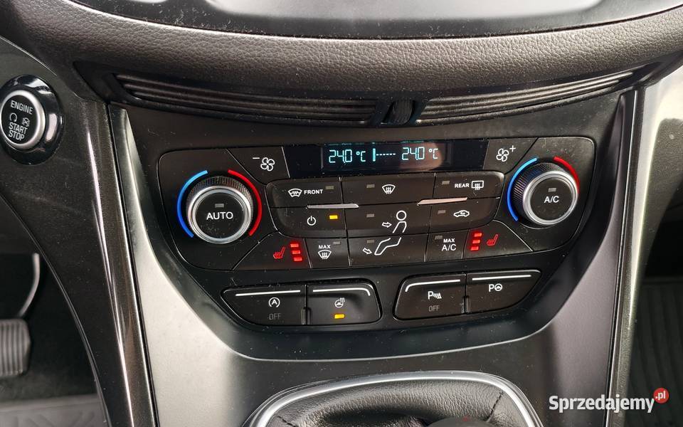 Ford Kuga Titanium 15 Benzyna bogate wyposażenie 150KM Kuga Wola