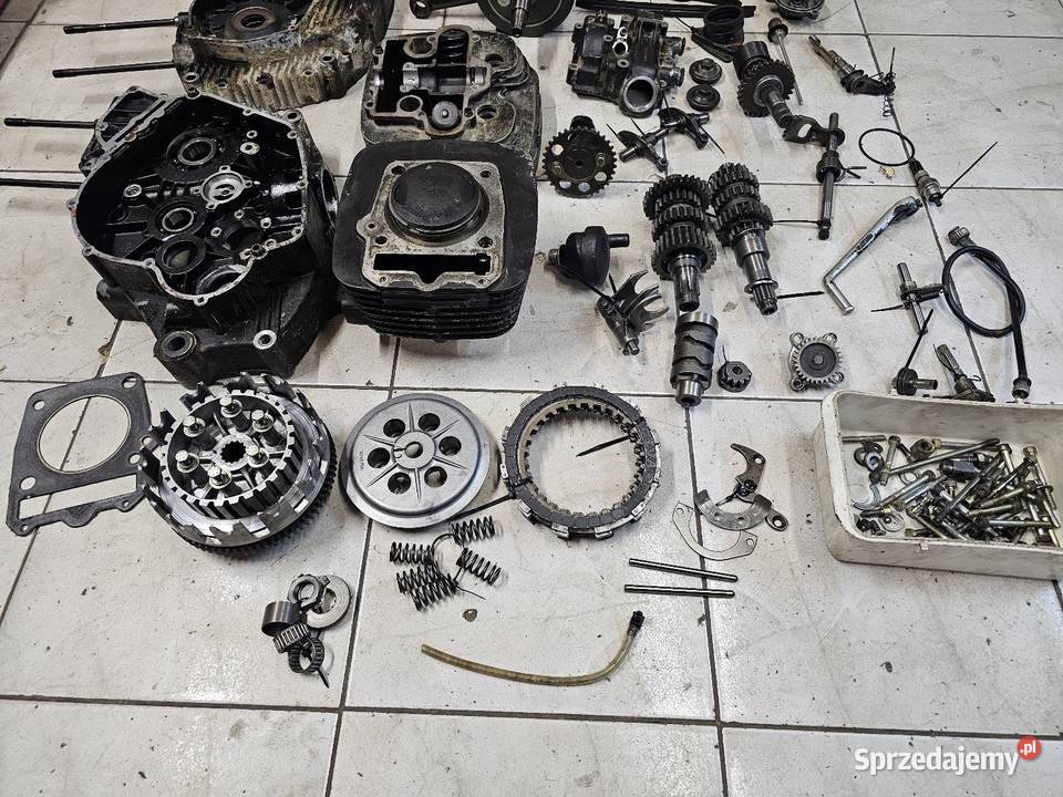 Cagiva Ala Rossa 350 silnik części wał kapa Jelenia Góra