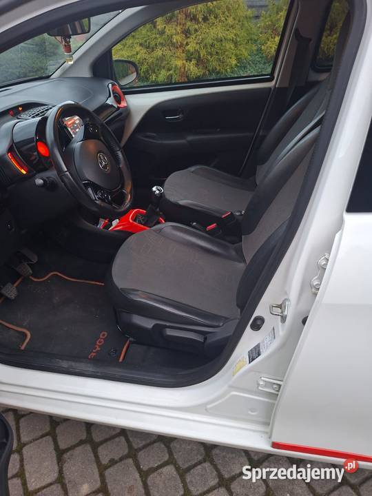 TOYOTA AYGO XPLAY EDITION asystent parkowania podkarpackie