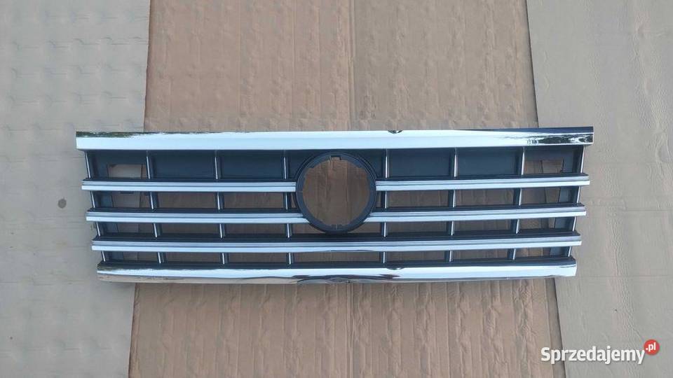 Grill Atrapa Chłodnicy Chrom Vw Touareg III 760 osobowe