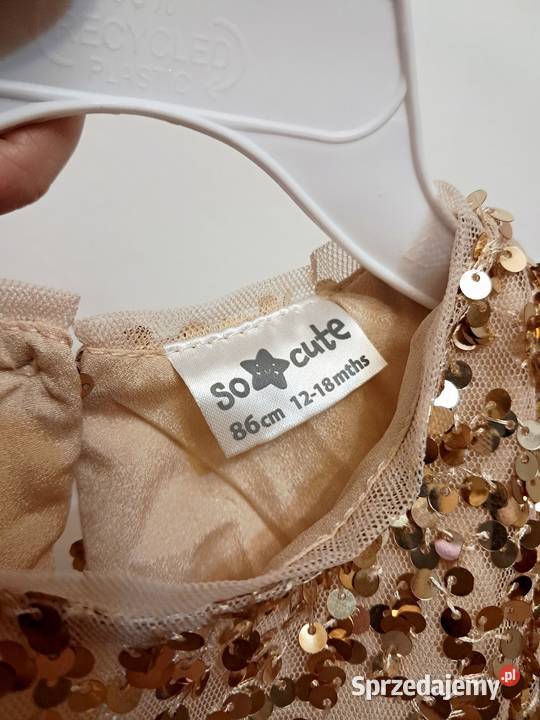 Sukienka z cekinami dziewczynki